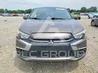 2018 Mitsubishi OUTLANDER photo