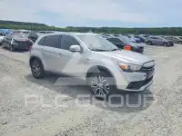 2018 Mitsubishi OUTLANDER photo