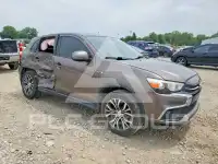 2018 Mitsubishi OUTLANDER photo
