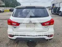 2018 Mitsubishi OUTLANDER фото