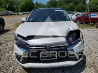 2018 Mitsubishi OUTLANDER photo