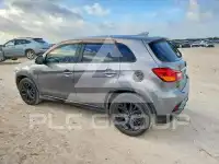 2018 Mitsubishi OUTLANDER фото