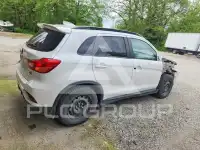 2018 Mitsubishi OUTLANDER фото