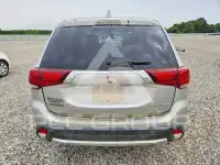 2018 Mitsubishi OUTLANDER photo