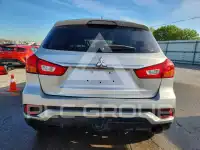 2018 Mitsubishi OUTLANDER фото