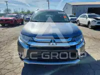 2018 Mitsubishi OUTLANDER photo
