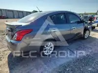 2018 Nissan VERSA фото