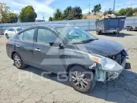2018 Nissan VERSA фото