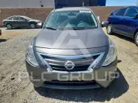2018 Nissan VERSA photo