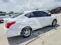 2018 Nissan VERSA фото