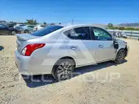 2018 Nissan VERSA фото