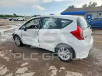 2018 Nissan VERSA фото