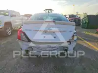 2018 Nissan VERSA фото