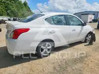 2018 Nissan VERSA фото
