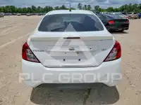 2018 Nissan VERSA фото