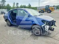 2018 Nissan VERSA photo