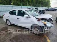 2018 Nissan VERSA фото
