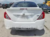 2018 Nissan VERSA фото