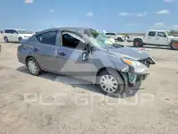 2018 Nissan VERSA фото