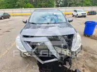 2018 Nissan VERSA фото