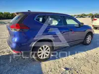 2018 Nissan ROGUE photo