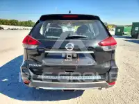 2018 Nissan ROGUE photo