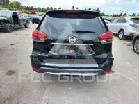 2018 Nissan ROGUE photo