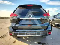 2018 Nissan ROGUE photo