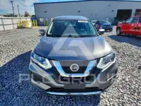 2018 Nissan ROGUE photo
