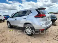 2018 Nissan ROGUE photo