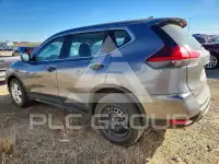 2018 Nissan ROGUE photo