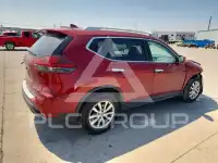2018 Nissan ROGUE photo