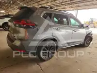 2018 Nissan ROGUE фото