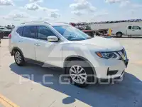 2018 Nissan ROGUE photo