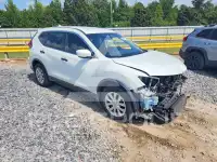 2018 Nissan ROGUE photo