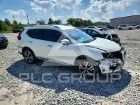 2018 Nissan ROGUE photo