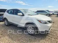 2018 Nissan ROGUE photo