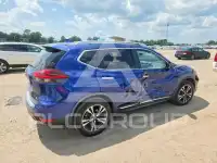 2018 Nissan ROGUE photo