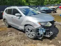 2018 Nissan ROGUE photo