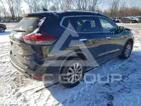 2018 Nissan ROGUE photo
