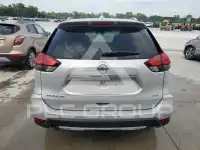 2018 Nissan ROGUE photo