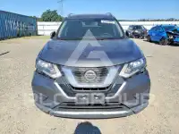 2018 Nissan ROGUE photo