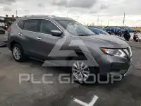 2018 Nissan ROGUE photo