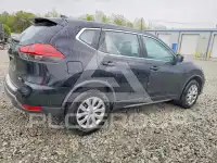 2018 Nissan ROGUE photo
