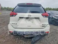 2018 Nissan ROGUE photo