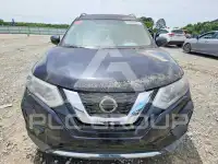 2018 Nissan ROGUE photo