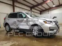 2018 Nissan ROGUE photo