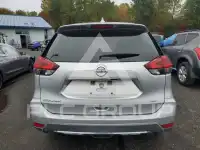 2018 Nissan ROGUE photo