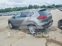 2018 Nissan ROGUE photo