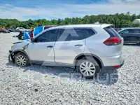2018 Nissan ROGUE photo